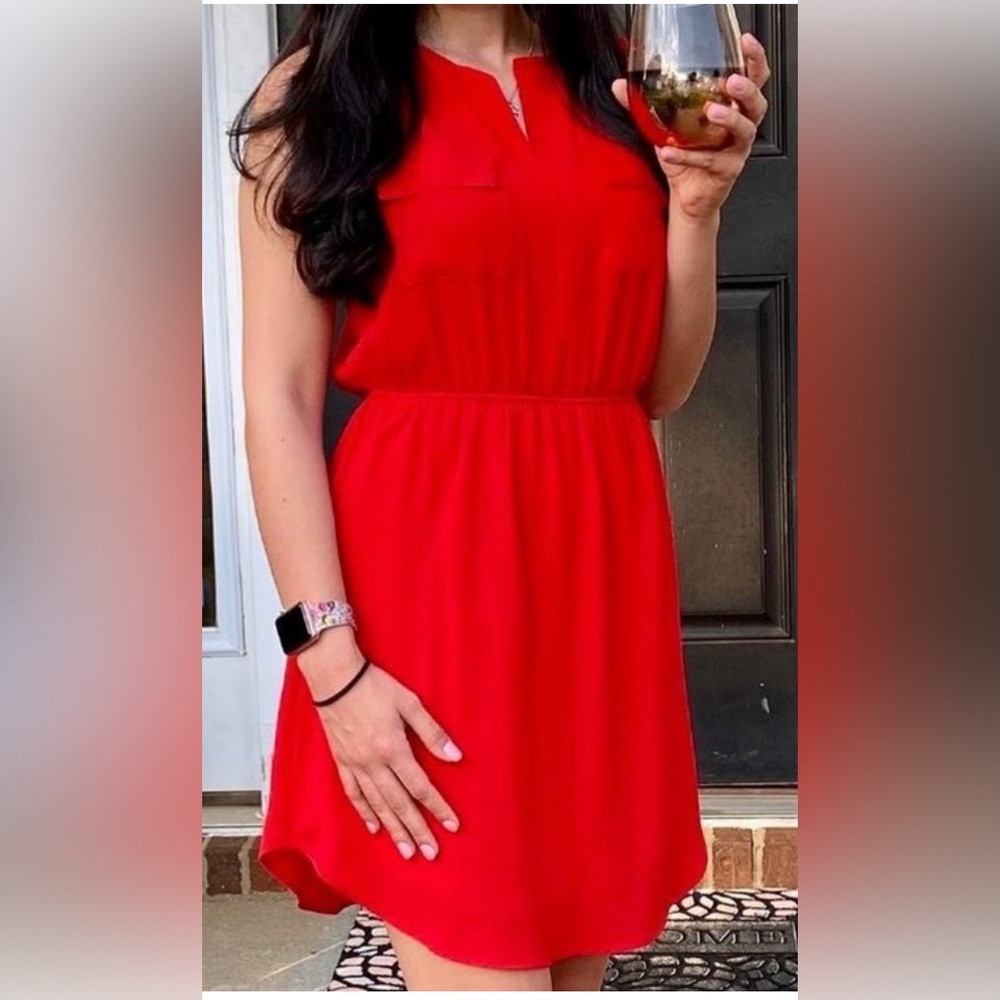 Elegant Red Sleeveless Dress